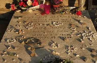 ANTONIO MACHADO’S GRAVE