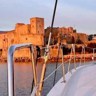 CROISIERE SUR UN VOILIER CATAMARAN