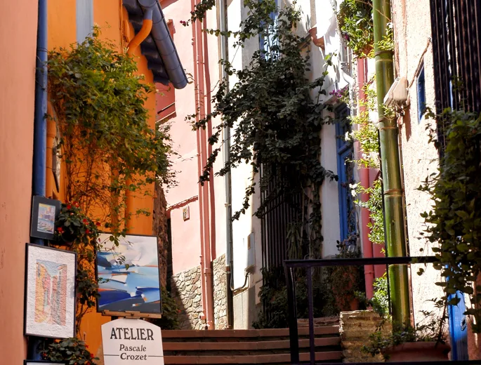 THE FISHERMEN’S NEIGHBOURHOOD, “LE MOURÉ”