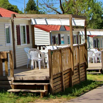 CAMPING LES AMANDIERS-L’OUILLE