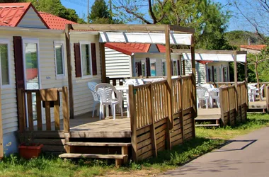 CAMPING LES AMANDIERS-L’OUILLE