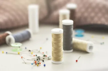 Vide coffre à jouets et puces des couturières