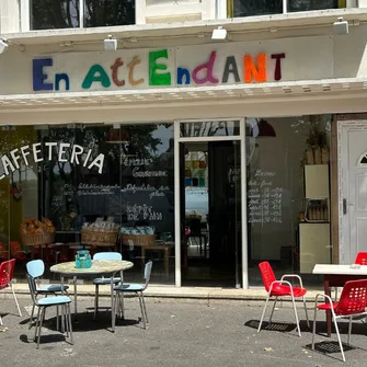 Caffeteria/épicerie fine des Halles de la Victoire