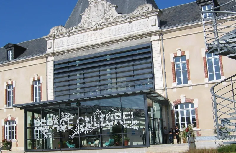 Espace Culturel – Médiathèque de Gien