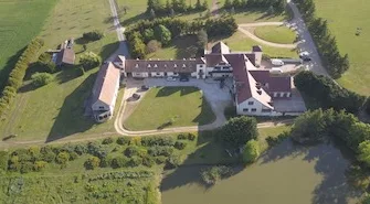 Salle de séminaire / réunion / réception / banquet