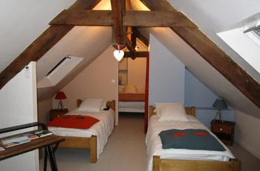 Schlafzimmer 2 © Gîte La Chouanière (3)