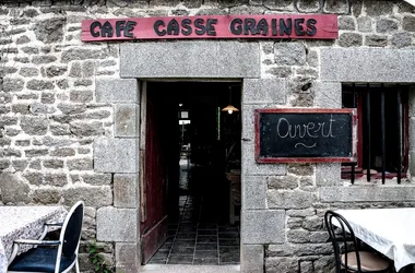 Eingang zum Café Casse-Graine
