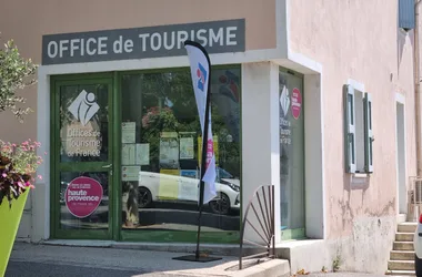 Front of Mées 3 tourist information office