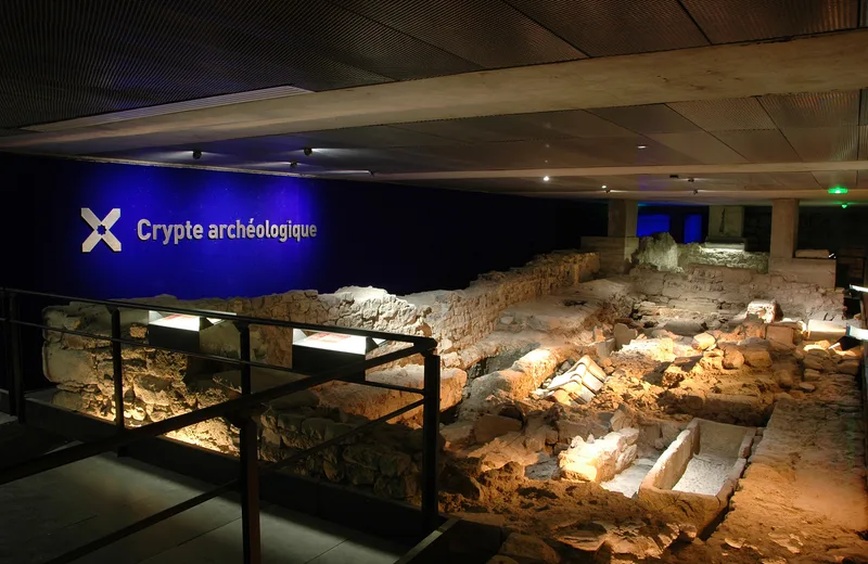 Archaeological Crypt of Notre Dame du Bourg