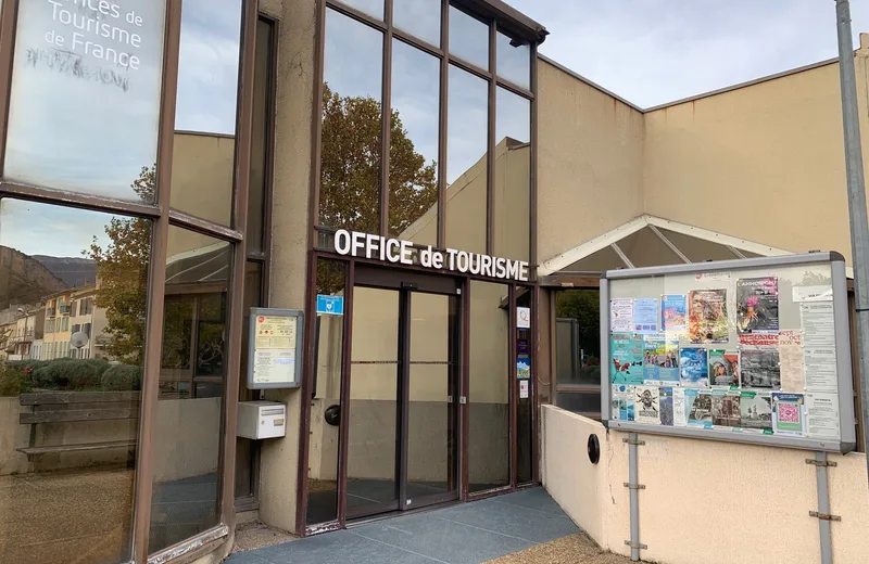 the Tourist Office