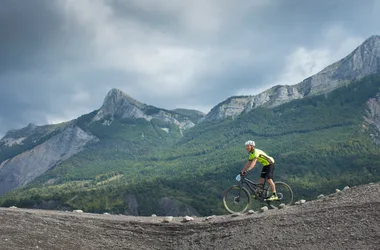 Mountain biking stay Le Maxigéant