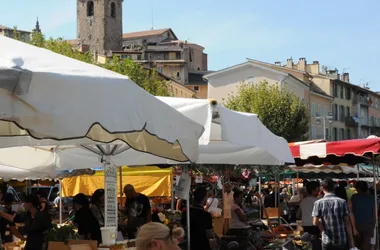 Marché provençal de Digne-les-Bains