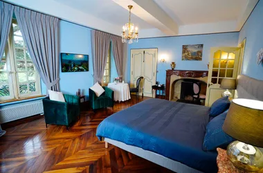 Clos cathala Suite Grand Luxe HenriLyne