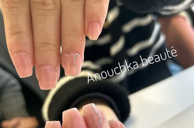 Anouchka Beauty_manicure2