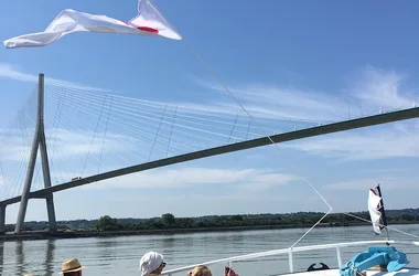 L'Aventura_pont de normandie