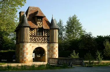 Château de Crèvecoeur_Porterie ©Alain Baudry