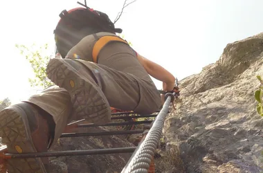 Activité Via Ferrata avec le bureau des Guides de Morzine Avoriaz