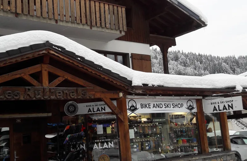 Alan bike et  Ski Shop