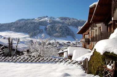 Hôtel Les Côtes, Appartements et Chalets