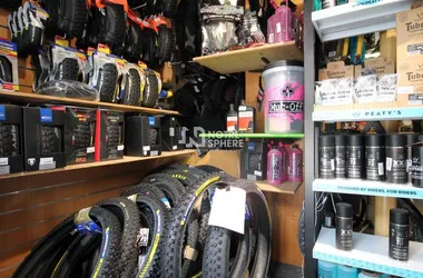 Alan bike / Ski Shop