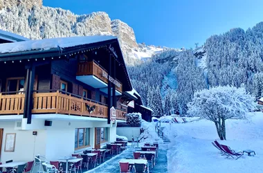 Hameau des Prodains hôtel et appartement