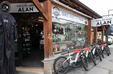 Alan bike et  Ski Shop