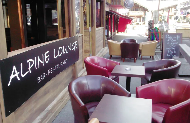 Alpine Lounge