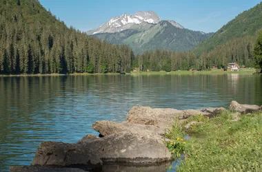 Around Lake Montriond