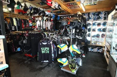 Alan bike / Ski Shop