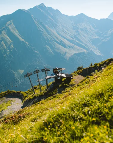 Pointe de Nyon Chairlift