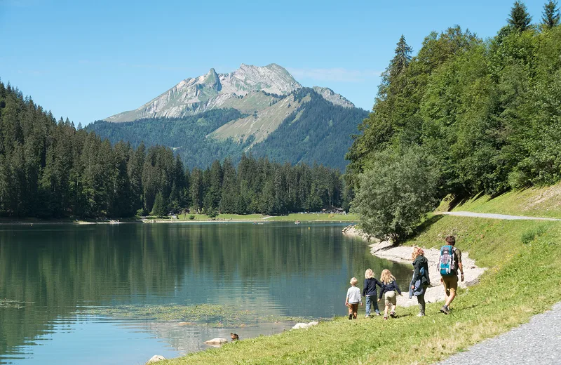 Around Lake Montriond