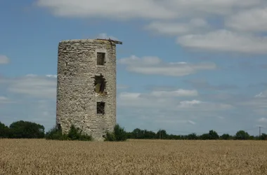 L'ancien moulin à vent du Grand Noyer