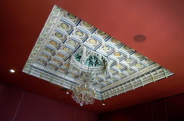 Le plafond en faïences de Parthenay (XIXème siècle)