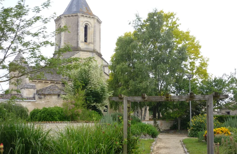 L'église Saint-Jean-l'Evangéliste de Marigny