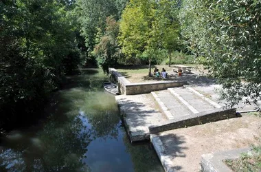 Bessines, entre côteau et marais