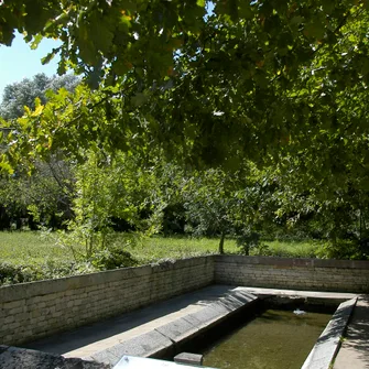 Saint-Georges-de-Rex et son marais préservé