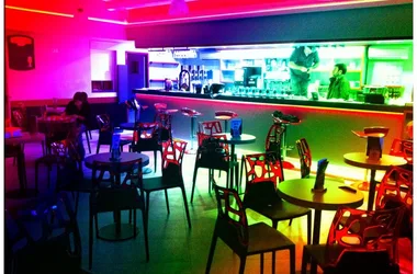 Bar-restaurant-jeux “La Détente”