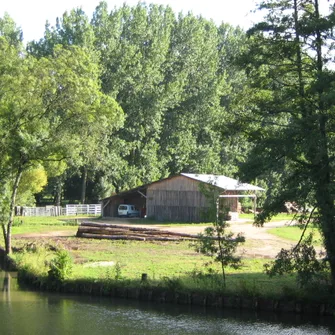 Sansais-La Garette et son village-rue