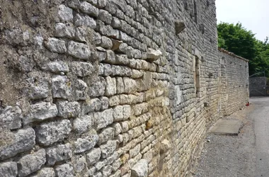 Un mur en moellons