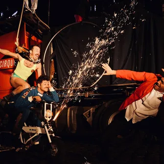 Festival cirque d’été “Arrêt d’urgence” à Niort