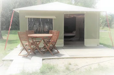 Camping “La Petite Cabane”