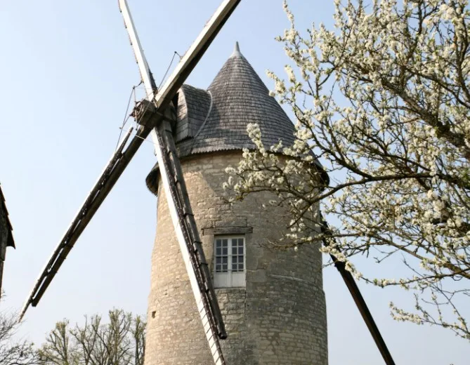 Le moulin de Raimbault à Beauvoir-sur-Niort