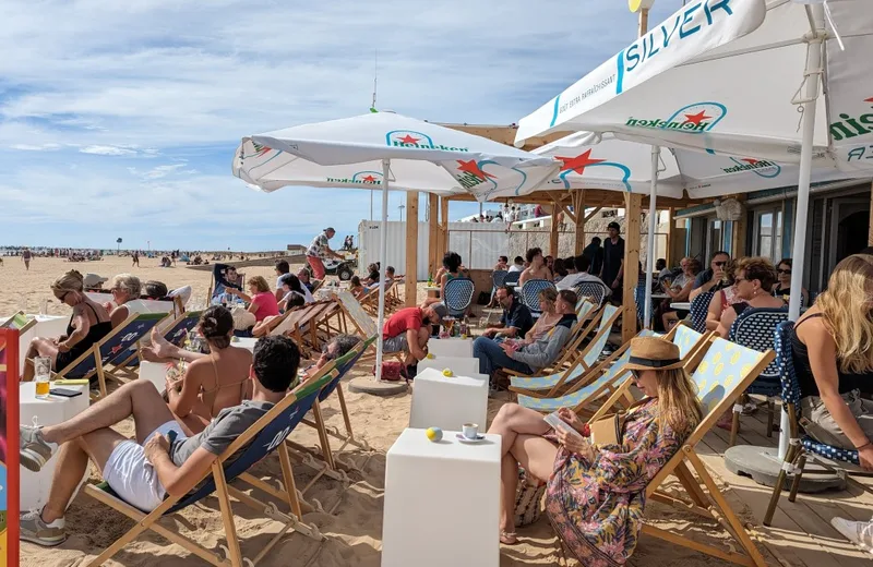 Bar de plage – le Phare