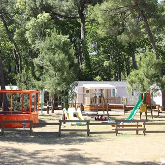 CAMPING LE CHENAL