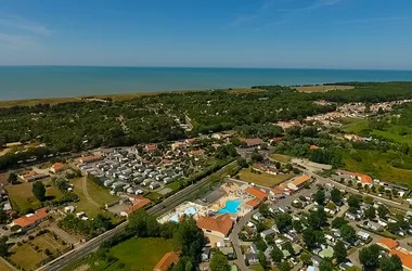 CAMPSITE LES AVENTURIERS DE LA CALYPSO