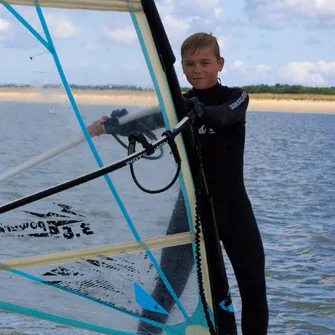 Voile : Optismist, catamaran, planche à voile, Windfoil, Trimaran – Base nautique de Saint Jean de Monts