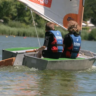 Voile : Optismist, catamaran, planche à voile, Windfoil, Trimaran – Base nautique de Saint Jean de Monts