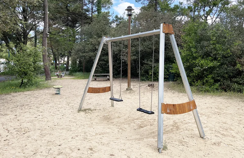 Les Demoiselles play area