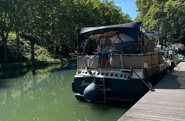 Halte nautique Les Platanes à Meilhan-sur-Garonne