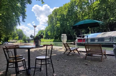 Halte nautique Les Platanes à Meilhan-sur-Garonne